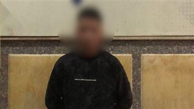 ضبط شاب من الفيوم نشر صوره على فيس بوك بسلاح غير مرخص 