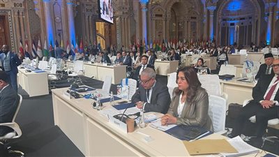 وزيرة البيئة تهنئ وزير الصناعة السعودي لانتخابه رئيسًا لمؤتمر منظمة اليونيدو