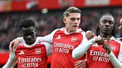 الدوري الإنجليزي، آرسنال يتقدم على توتنهام 0/2 في الشوط الأول