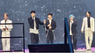 عودة أسطورية لفرقة H.O.T إلى المسرح بعد غياب 6 سنوات في مهرجان هانتو الموسيقي