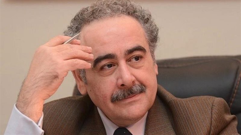 الدكتور علاء عبدالهادي،