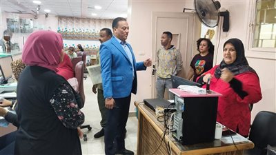 محافظ أسيوط يوجه بتكثيف المتابعة لأعمال لجنتي التقنين والتصالح