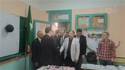 محافظ الشرقية يتابع انتخابات النواب ويشيد بوعي المواطنين (فيديو وصور) 