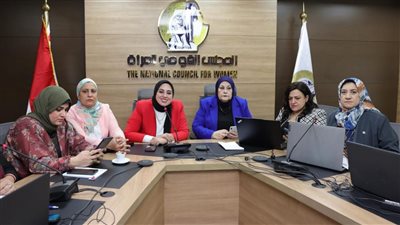 غرفة عمليات القومي للمرأة تبدأ عملها بمتابعة انتخابات مجلس النواب (صور)