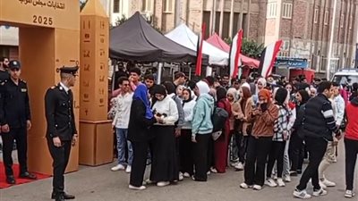 إقبال كثيف على انتخابات النواب في عدد من اللجان بدمياط