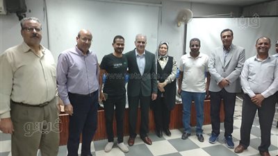 رئيس جامعة أسوان يتابع برامج التطوير الأكاديمي (صور)