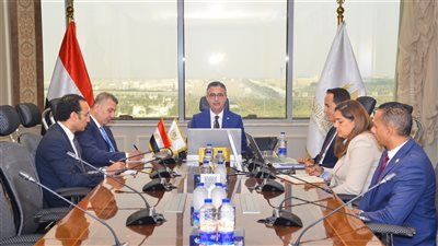 وزير التموين يبحث مع جهاز تنمية التجارة الداخلية خطط التطوير وجذب المستثمرين