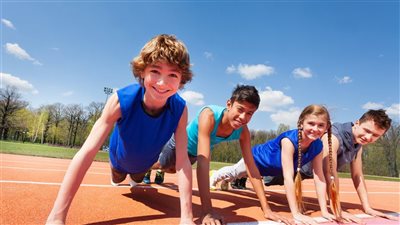 احذري، قلة النوم تقلل من سرعة وتركيز طفلك في التمرين 