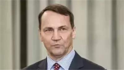 بولندا تستدعي سفير إسرائيل لهذا السبب 