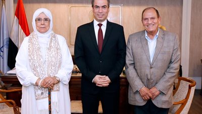 المسلماني يستقبل ياسمين الخيام في ذكرى وفاة والدها