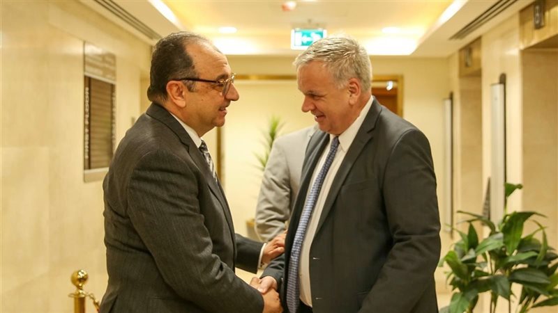 وزير قطاع الأعمال