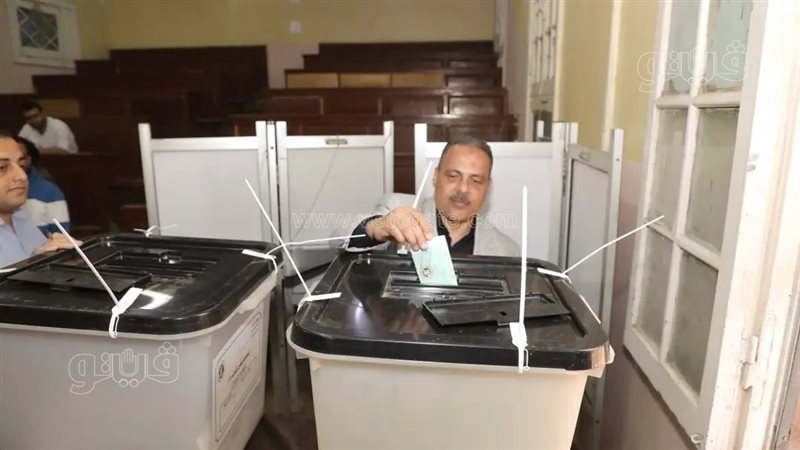 محافظ الشرقية يدلي