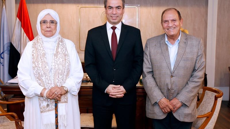 المسلماني يتوسط نعينع