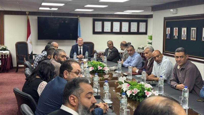 البترول، فيتو 