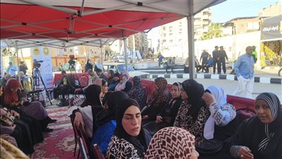 انتخابات النواب، إقبال ملحوظ مع بدء التصويت بلجنة مدرسة شجرة الدر بالمنصورة (فيديو وصور) 