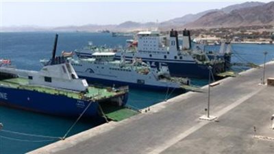 تداول 15 ألف طن و610 شاحنات بضائع بموانئ البحر الأحمر