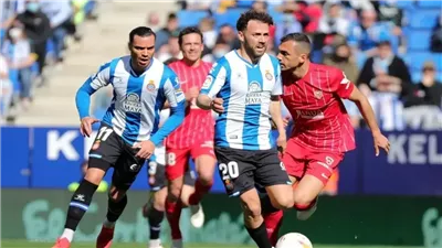 إسبانيول يفوز إشبيلية 1/2 في الدوري الإسباني 