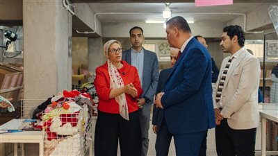 الوكيل الدائم لوزارة التضامن يشهد افتتاح التوسعات الجديدة ببنك الكساء المصري
