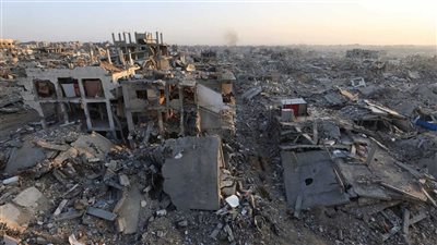 طيران الاحتلال يقصف خان يونس ويواصل عمليات نسف المباني في غزة 