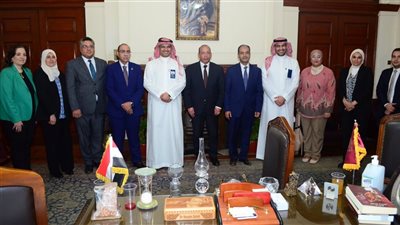 وفد الهيئة السعودية للتخصصات الصحية في زيارة رسمية لكلية طب قصر العيني