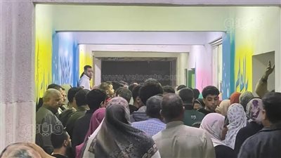 قبل انتهاء التصويت، استمرار توافد المواطنين على لجان انتخابات النواب بالشرقية (صور)