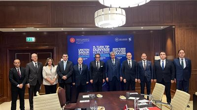 رئيس هيئة الدواء يبحث تعزيز التعاون في صناعة الأطراف الصناعية مع تركيا