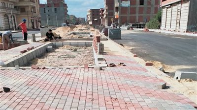 محافظ الغربية يتابع مشروع تغطية ورصف مصرف الزهار 