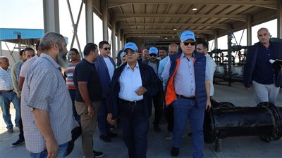 رئيس القابضة لمياه الشرب يتابع مشروعات 