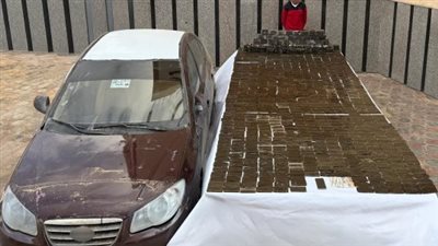 مصرع 4 عناصر جنائية وضبط بؤر إجرامية لتجارة المخدرات والأسلحة بقنا