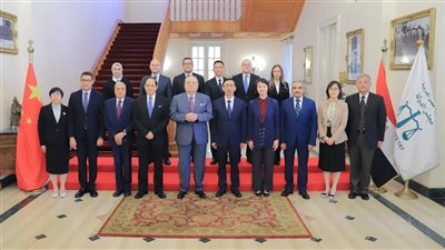 وفد المحكمة العليا بشنغهاي يزور مجلس الدولة لتعزيز التعاون القضائي 