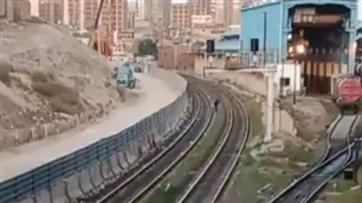 إصابة 4 أشخاص في تصادم جراري قطار بمحطة مرغم بالإسكندرية