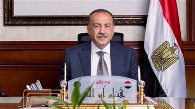 محافظ أسيوط: تنفيذ برامج تدريبية مستمرة للشباب في الأندية الشعبية