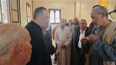 حلول جذرية لتحسين مياه الشرب بعزب عين غصين بالإسماعيلية وتوفير سيارات مياه لحين انتهاء التطوير