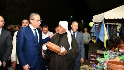 اختتم مهرجان الخزف والصناعات الحرفية والتراثية اعماله بقرية تونس في الفيوم