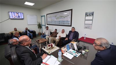 رئيس صرف صحي الإسكندرية يجتمع بقطاع المعالجة لمُتابعة الأداء وتعزيز كفاءة التشغيل