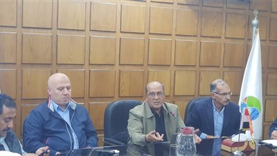 رئيس القابضة لمياه الشرب يشدد على إنشاء منصة مركزية للمناقصات والتعاقدات