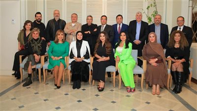 قناة النهار تحتفي بإعلامييها على عشاء عمل