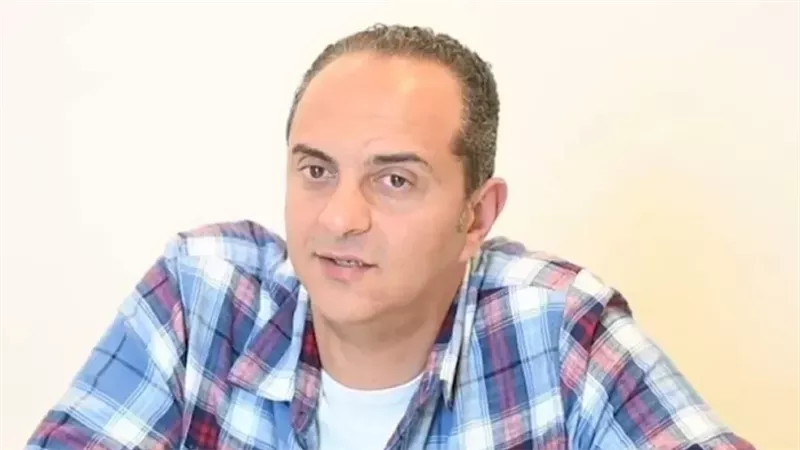المؤلف محمد هشام