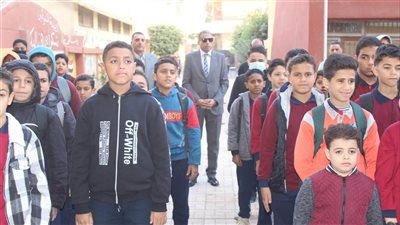 مدير تعليم الجيزة: لا تهاون في تطبيق لائحة الانضباط المدرسي ومحاسبة المخالفين