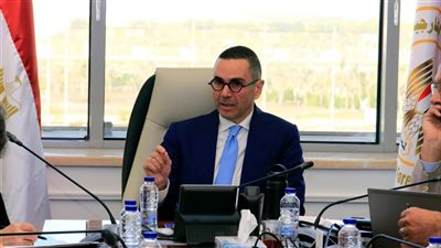  الخطيب: نستهدف تعظيم الصادرات ذات القيمة المضافة، وخفض عجز الميزان التجاري 