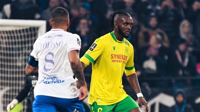 تحت أنظار مصطفى محمد، نانت يتعادل سلبيا أمام ليون في الشوط الأول