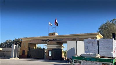 الهلال الأحمر: إرسال 280 ألف سلة غذائية و55 ألف قطعة ملابس شتوية إلى الأشقاء الفلسطينيين 