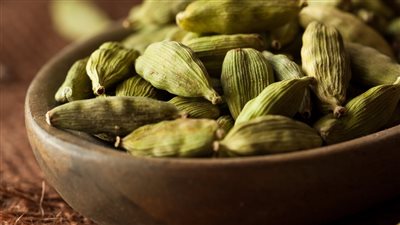 4 حبات فقط منه يوميا تخلصك من السوائل المحتبسة وتنقص الوزن 