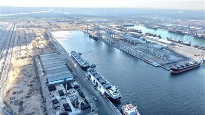 أحدث تصوير جوي لمحطة حاويات تحيا مصر 1 بميناء دمياط (فيديو وصور) 