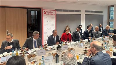 وزير الخارجية لرؤساء مراكز الأبحاث الألمانية: مصر ستتخذ الإجراءات اللازمة لحماية أمنها المائي 