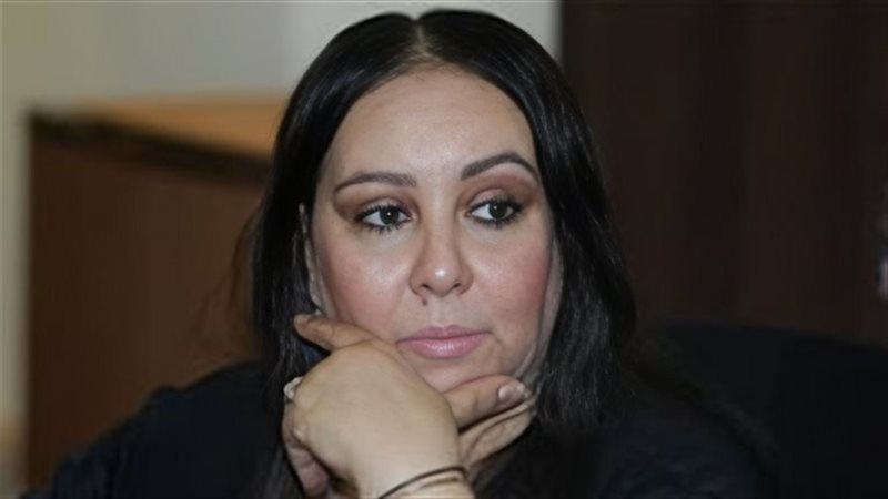 هناء عطية، فيتو