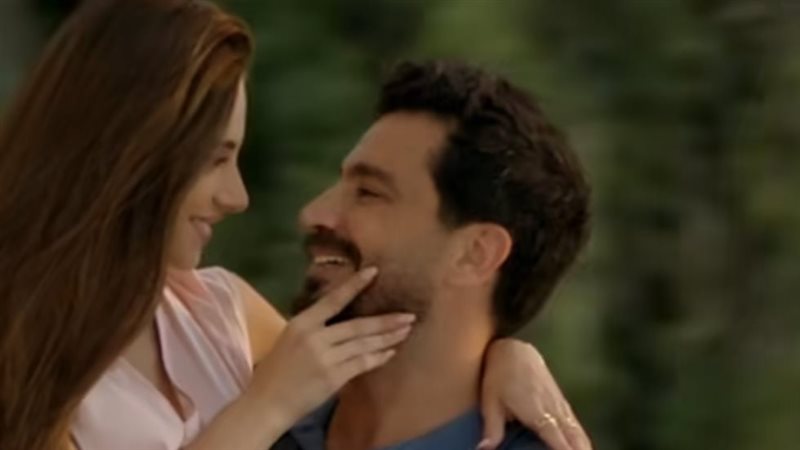 أبطال مسلسل مش مهم