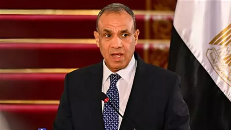 وزير الخارجية الدكتور