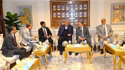 محافظ أسيوط يستقبل وفد السفارة الهندية ويعلن إطلاق مشروعات مشتركة ومسابقات متبادلة