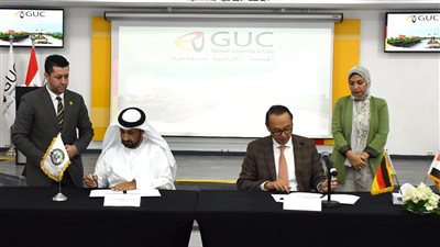 توقيع مذكرة لتعزيز التعاون بين الجامعة الألمانية بالقاهرة والبرلمان العربى